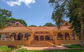 Brovad Sands Lodge Uganda 3*